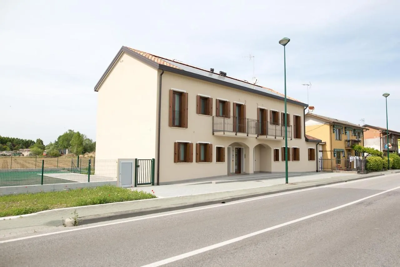 Venezia Fly Apartments Tessera Italy